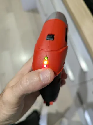 Destornillador Eléctrico con Accesorios