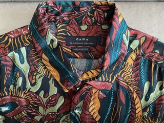 Camisa Zara estampado selva