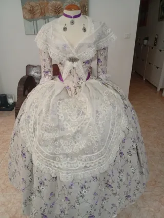 Traje de Fallera completo