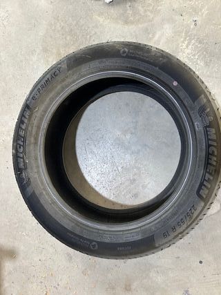 Juego Neumáticos Michelin e-PRIMACY 225/55R19 103V