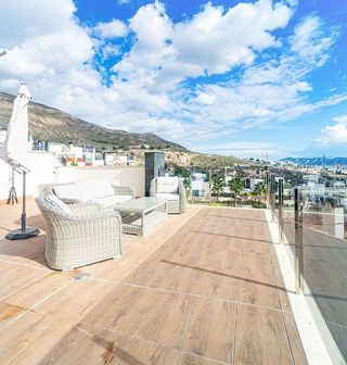 Ático en venta en Cala de Finestrat en Finestrat