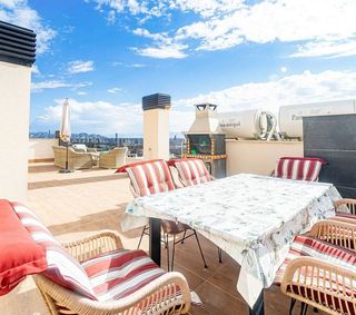 Ático en venta en Cala de Finestrat en Finestrat