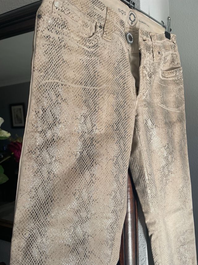 Pantalón SQS estampado serpiente