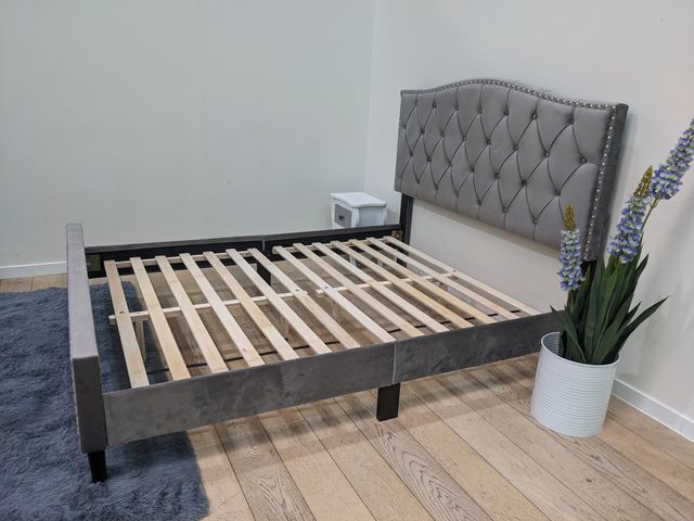 Cama Matrimonio Cabecero Capitó Gris