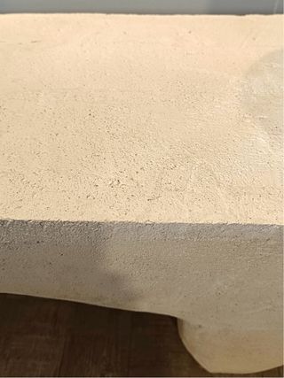 Banco decorativo. Mueble bajo TV o recibidor