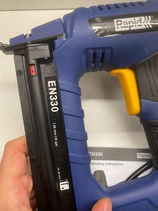 Grapadora Eléctrica Rapid EN330