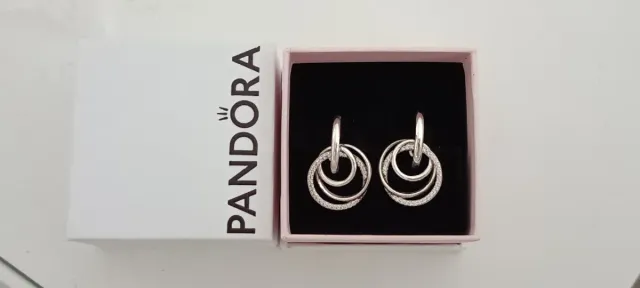 Pendientes Pandora Círculo Familiar