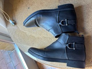 Botines negros talla 41