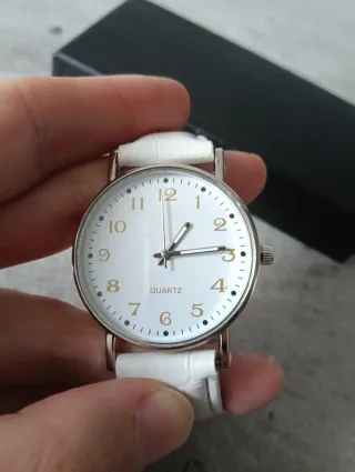 Elegante Orologio da Polso Bianco Argento