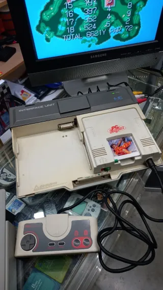 PC Engine + base + juego