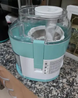 Trituradora-licuadora DeLonghi