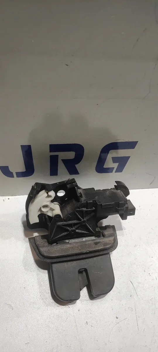 1100 CERRADURA MALETERO AUDI SEAT VW 2.0 TDI