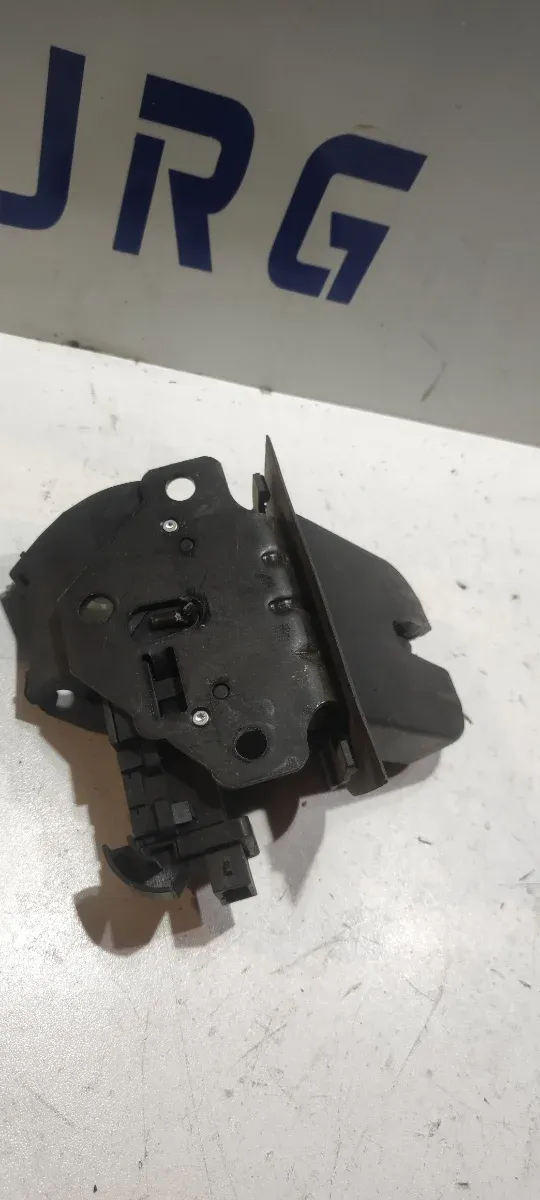 1100 CERRADURA MALETERO AUDI SEAT VW 2.0 TDI