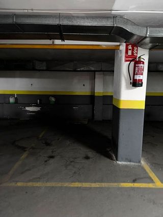 Garaje en venta en Palos de Moguer en Madrid