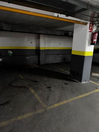 Garaje en venta en Palos de Moguer en Madrid