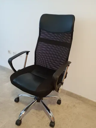 Silla de oficina ergonómica