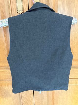 Chaleco gris Pull & Bear sin estrenar