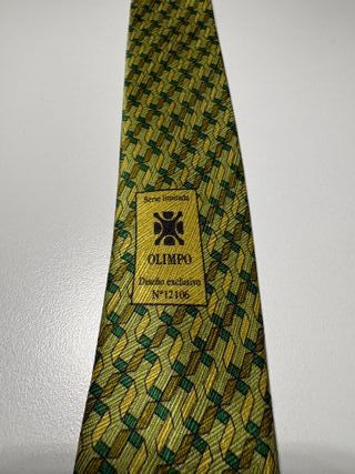 Corbata Olimpo Verde y Amarilla