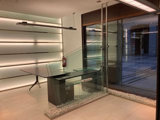 Local comercial en venta en Ermitagaña - Mendebaldea en Pamplona