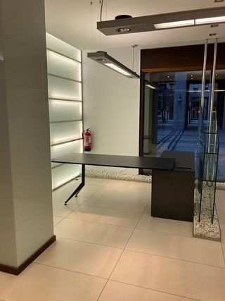 Local comercial en venta en Ermitagaña - Mendebaldea en Pamplona