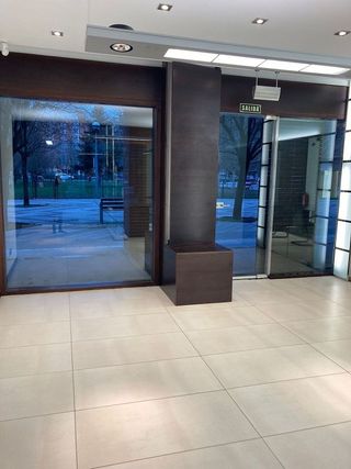 Local comercial en venta en Ermitagaña - Mendebaldea en Pamplona