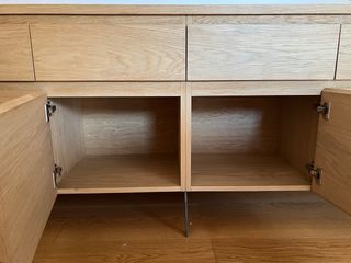 PILMA. Bufet de madera natural