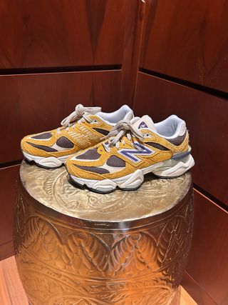 Zapatillas New Balance 9060 Marrones y Amarillas