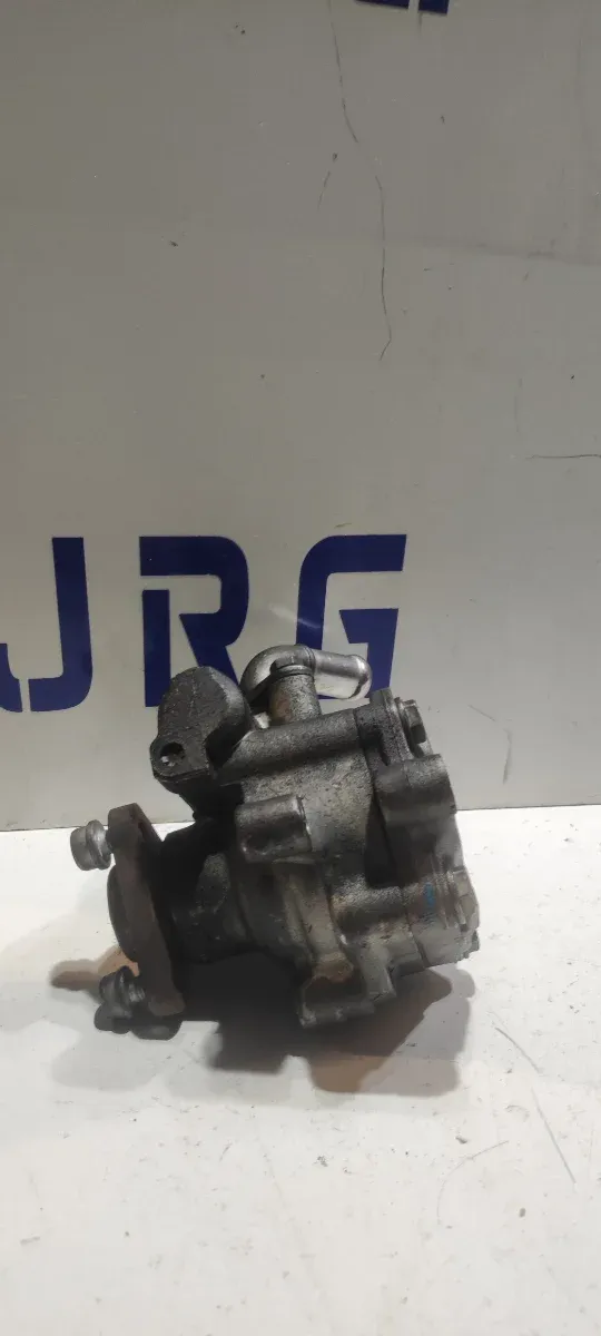 29 BOMBA DIRECCIÓN AUDI VW 3.0 TDI