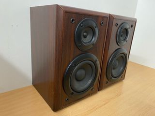 Altavoces Technics SB-HD301