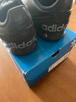 Adidas LA Trainer II Scarpe Uomo Nero