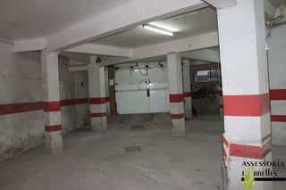 Garaje en venta en Torrelles de Llobregat