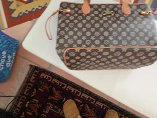 Bolso de marca local Estampado