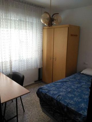 Piso en alquiler en Camino de Ronda - Rosaleda en Granada