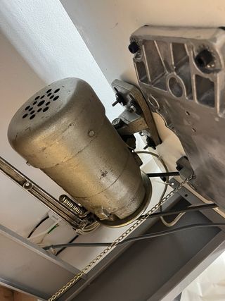 Remalladora Pegasus 5 hilos EX