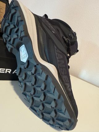Botas Helly Hansen Talla 40 Waterproof
