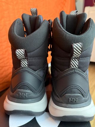 Botas Helly Hansen Talla 40 Waterproof
