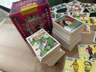 Cromos Fútbol Liga Este 25/26 Panini