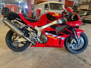 Honda VTR SP1 2000