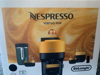 Cafetera Nespresso Vertuo Pop + 6 cajas de café