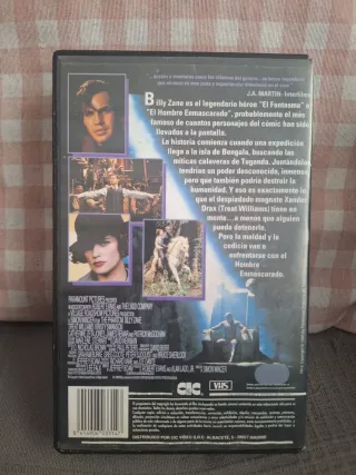 VHS The Phantom El Hombre Enmascarado