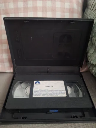 VHS The Phantom El Hombre Enmascarado