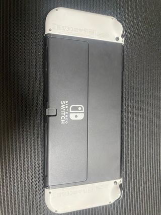 Nintendo Switch OLED Bianca e Nera