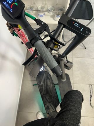2 Patinetes Eléctricos Xiaomi 4Ultra y SmartGyro