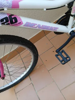 Bicicleta Denbike 26 Blanca y Rosa