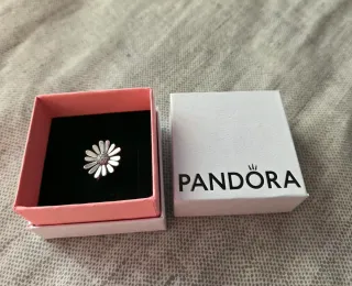 Anillo Pandora Margarita