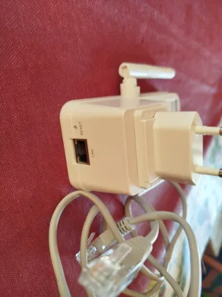 Tenda Amplificador Inalámbrico 300Mbps A301