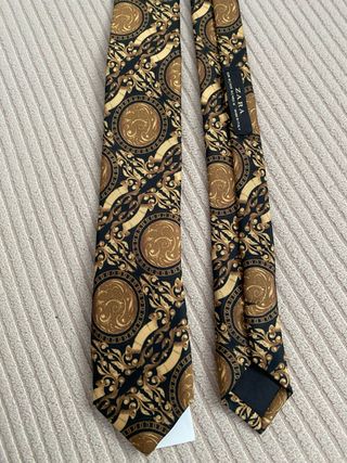 Corbata Zara estampada