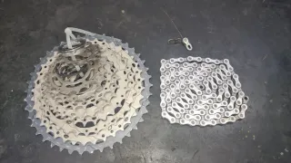 Cassette Shimano SLX m7000 11v 11-42 y cadena kmc