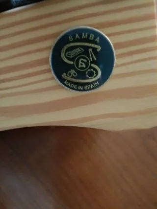 Xilófono infantil con baquetas