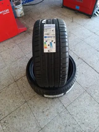 Michelin Pilot Sport 5 255/35R18 94Y